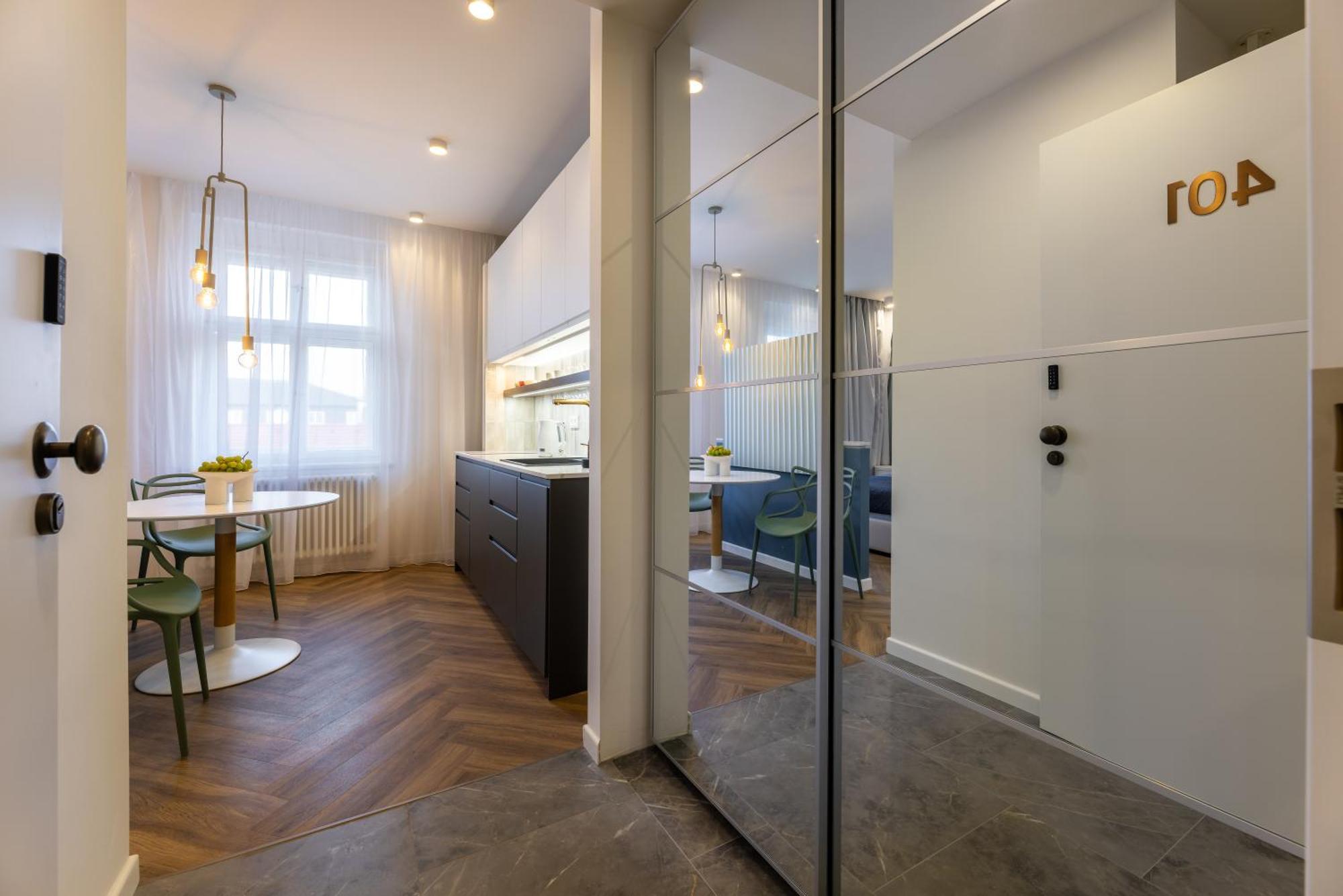 Modern & Stylish Jecna * Praga